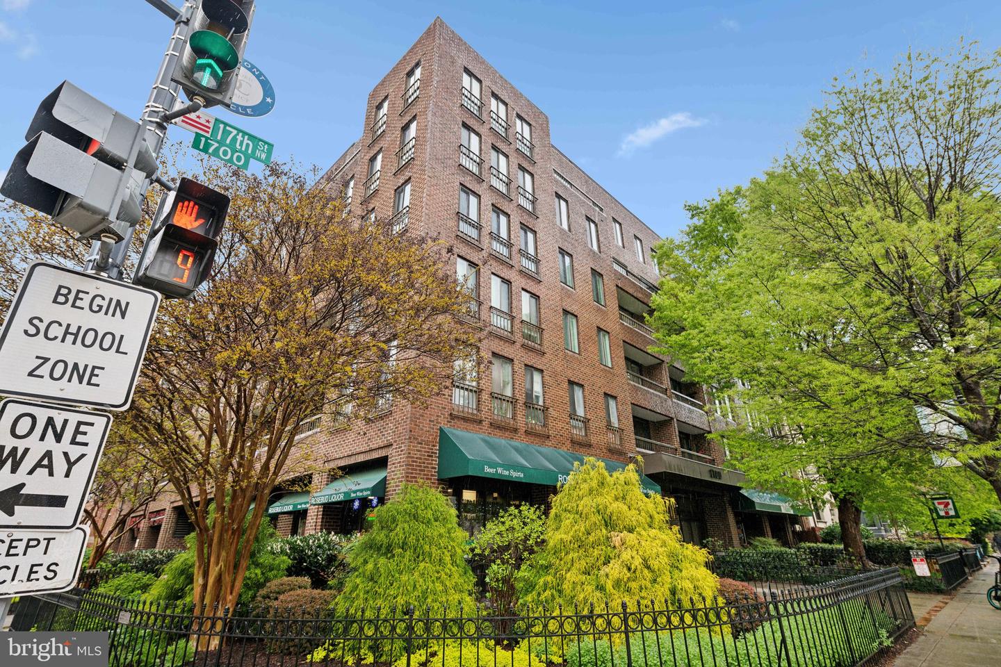 1700 17TH ST NW #403, WASHINGTON, District Of Columbia 20009, 1 Bedroom Bedrooms, 3 Rooms Rooms,1 BathroomBathrooms,Residential,For sale,1700 17TH ST NW #403,DCDC2194474 MLS # DCDC2194474