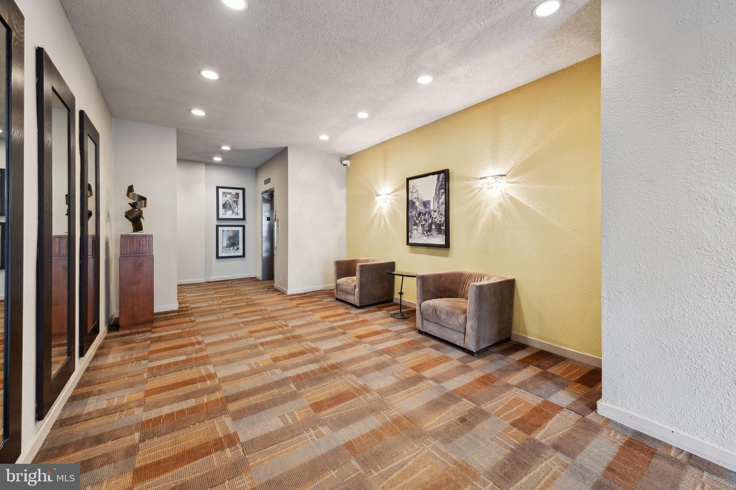 1700 17TH ST NW #403, WASHINGTON, District Of Columbia 20009, 1 Bedroom Bedrooms, 3 Rooms Rooms,1 BathroomBathrooms,Residential,For sale,1700 17TH ST NW #403,DCDC2194474 MLS # DCDC2194474