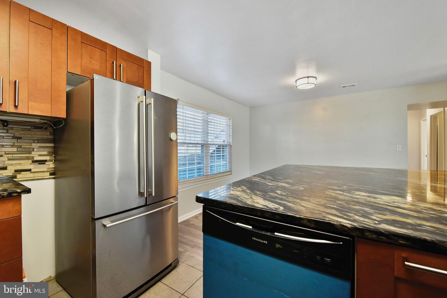 11025 SENTRY RIDGE RD, MANASSAS, Virginia 20109, 2 Bedrooms Bedrooms, ,2 BathroomsBathrooms,Residential,For sale,11025 SENTRY RIDGE RD,VAPW2091538 MLS # VAPW2091538