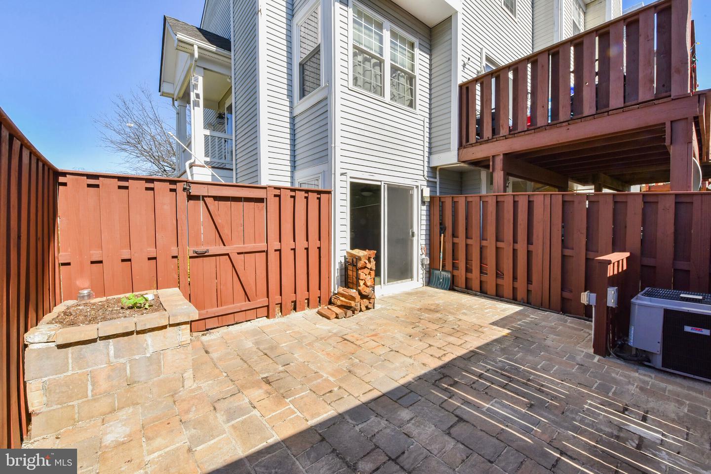 11025 SENTRY RIDGE RD, MANASSAS, Virginia 20109, 2 Bedrooms Bedrooms, ,2 BathroomsBathrooms,Residential,For sale,11025 SENTRY RIDGE RD,VAPW2091538 MLS # VAPW2091538