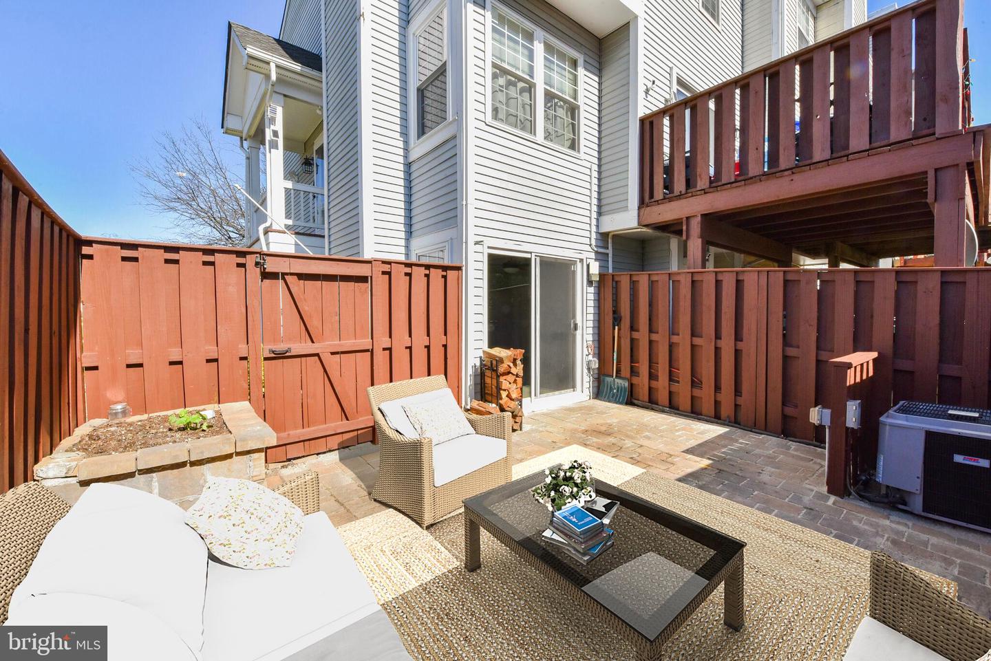 11025 SENTRY RIDGE RD, MANASSAS, Virginia 20109, 2 Bedrooms Bedrooms, ,2 BathroomsBathrooms,Residential,For sale,11025 SENTRY RIDGE RD,VAPW2091538 MLS # VAPW2091538