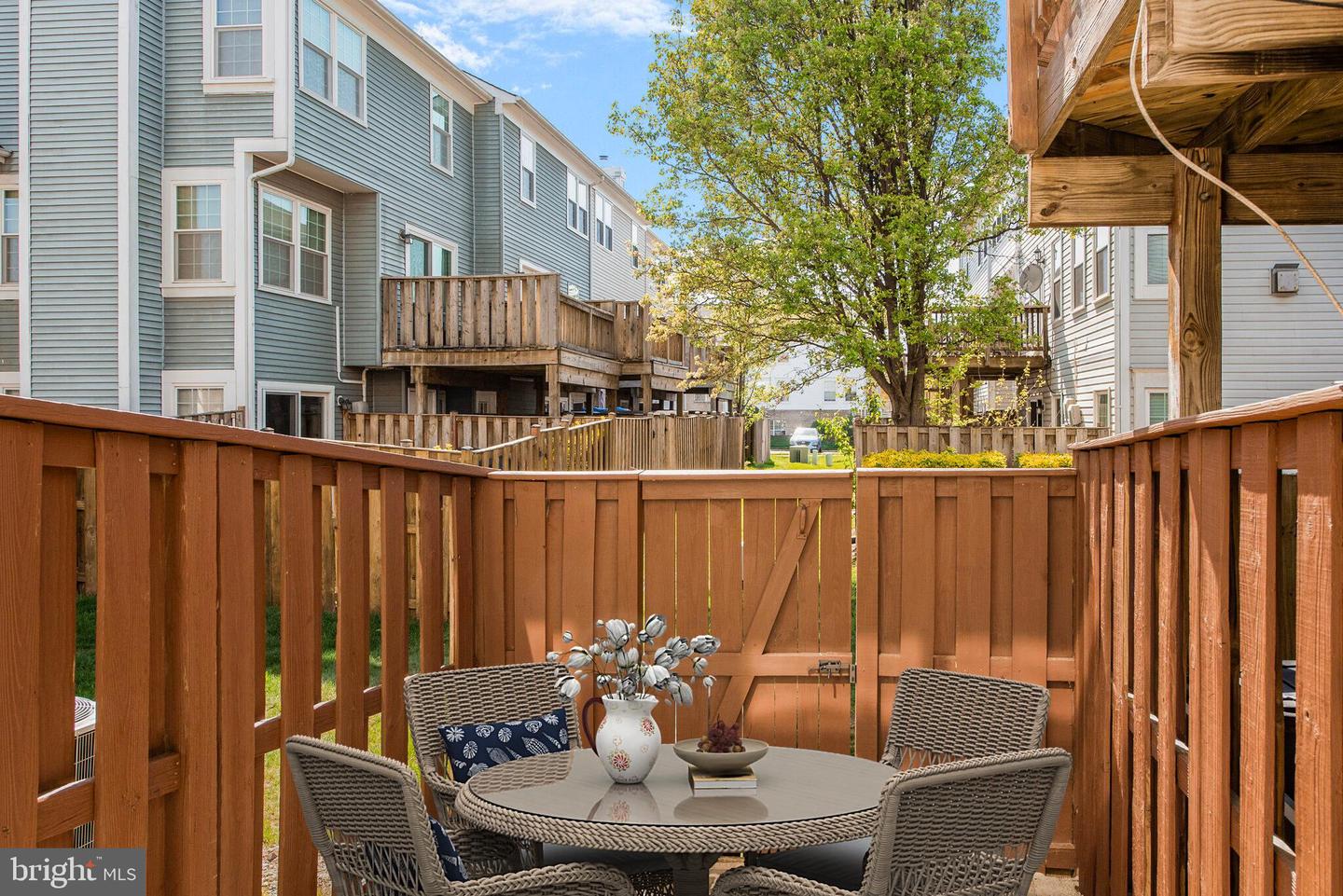 11025 SENTRY RIDGE RD, MANASSAS, Virginia 20109, 2 Bedrooms Bedrooms, ,2 BathroomsBathrooms,Residential,For sale,11025 SENTRY RIDGE RD,VAPW2091538 MLS # VAPW2091538