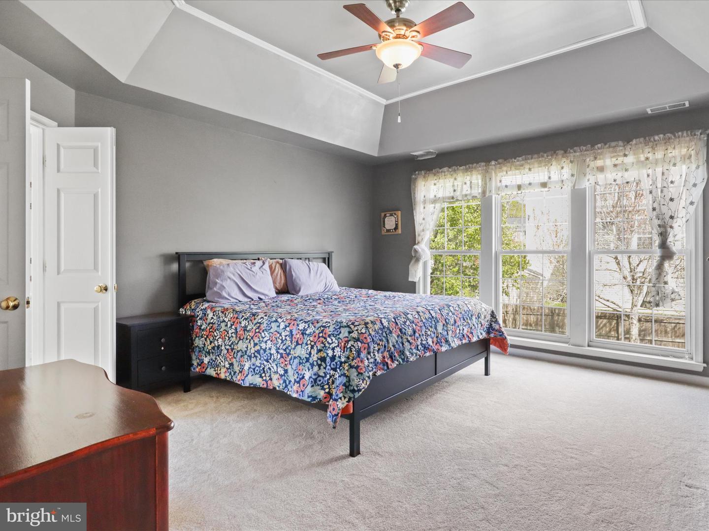 14955 CHICORY CT, WOODBRIDGE, Virginia 22193, 4 Bedrooms Bedrooms, ,3 BathroomsBathrooms,Residential,For sale,14955 CHICORY CT,VAPW2091630 MLS # VAPW2091630