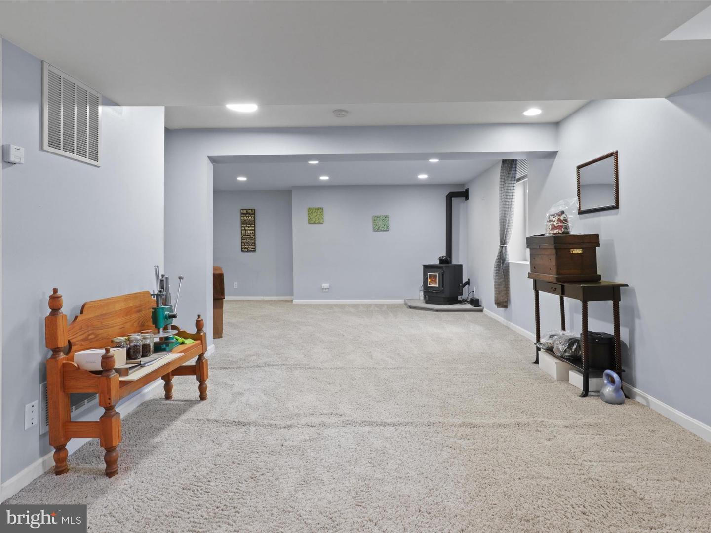 14955 CHICORY CT, WOODBRIDGE, Virginia 22193, 4 Bedrooms Bedrooms, ,3 BathroomsBathrooms,Residential,For sale,14955 CHICORY CT,VAPW2091630 MLS # VAPW2091630