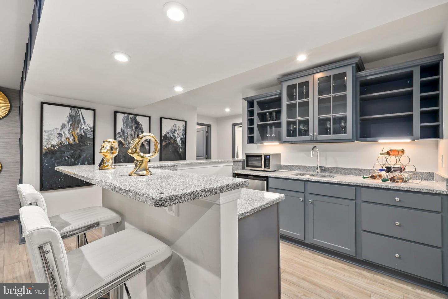 10102 PREMIER ST, FREDERICKSBURG, Virginia 22408, 7 Bedrooms Bedrooms, ,5 BathroomsBathrooms,Residential,For sale,10102 PREMIER ST,VASP2032164 MLS # VASP2032164