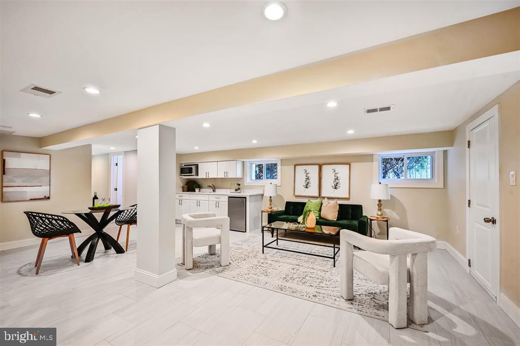 512 PEABODY ST NW, WASHINGTON, District Of Columbia 20011, 4 Bedrooms Bedrooms, ,3 BathroomsBathrooms,Residential,For sale,512 PEABODY ST NW,DCDC2195892 MLS # DCDC2195892