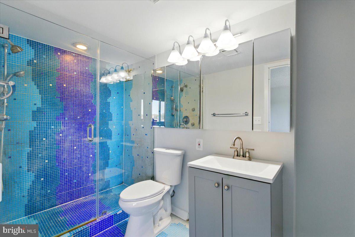 1225 MARTHA CUSTIS DR #919, ALEXANDRIA, Virginia 22302, 3 Bedrooms Bedrooms, ,2 BathroomsBathrooms,Residential,For sale,1225 MARTHA CUSTIS DR #919,VAAX2044230 MLS # VAAX2044230
