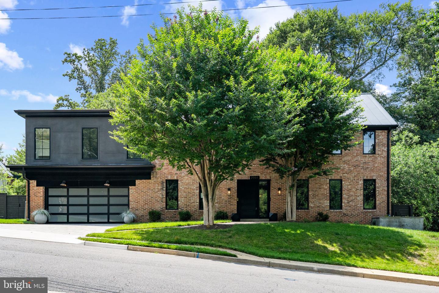 2664 MARCEY RD, ARLINGTON, Virginia 22207, 5 Bedrooms Bedrooms, ,4 BathroomsBathrooms,Residential,For sale,2664 MARCEY RD,VAAR2049174 MLS # VAAR2049174