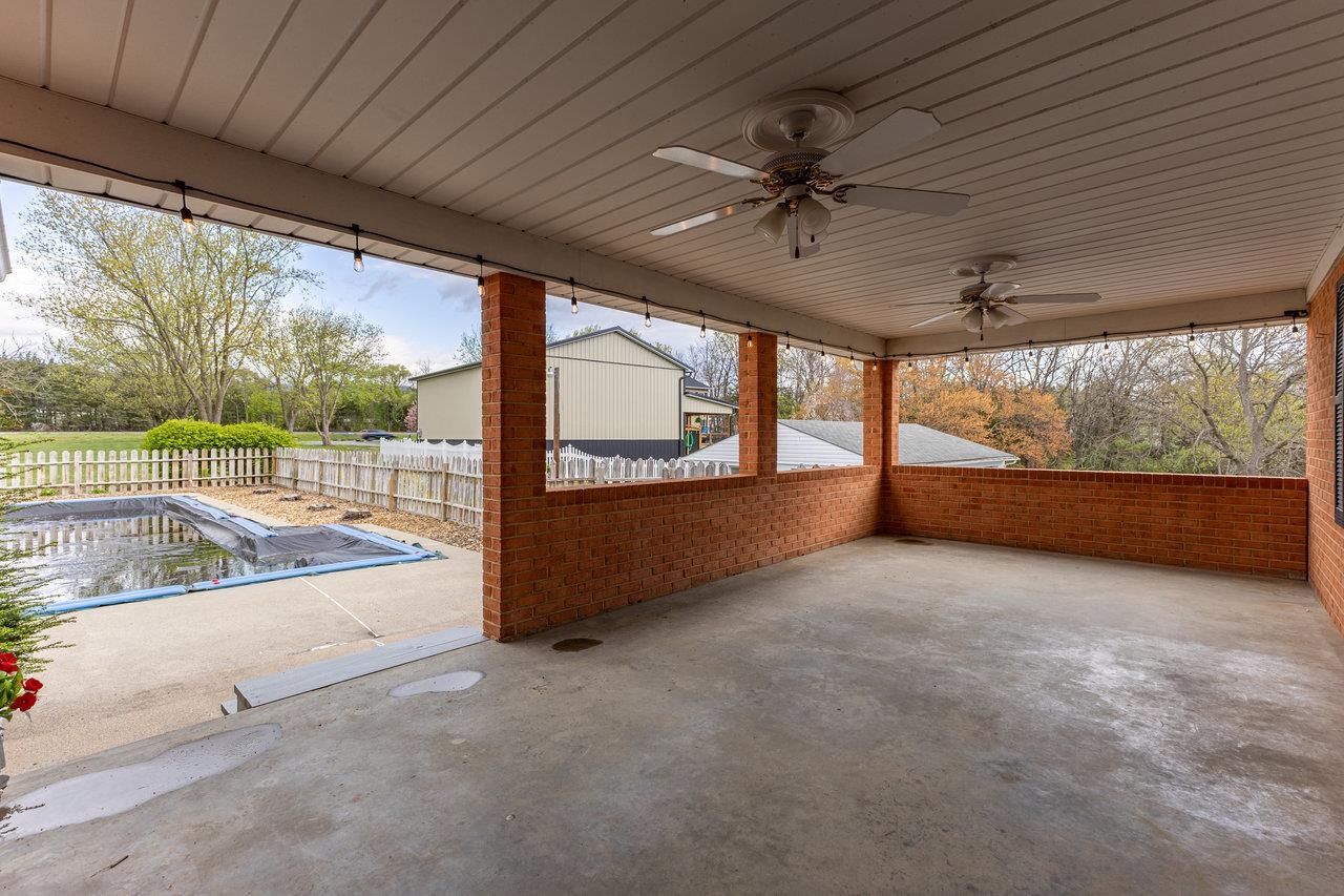 10370 SPOTSWOOD TRL, MCGAHEYSVILLE, Virginia 22840, 3 Bedrooms Bedrooms, ,2 BathroomsBathrooms,Residential,10370 SPOTSWOOD TRL,663304 MLS # 663304