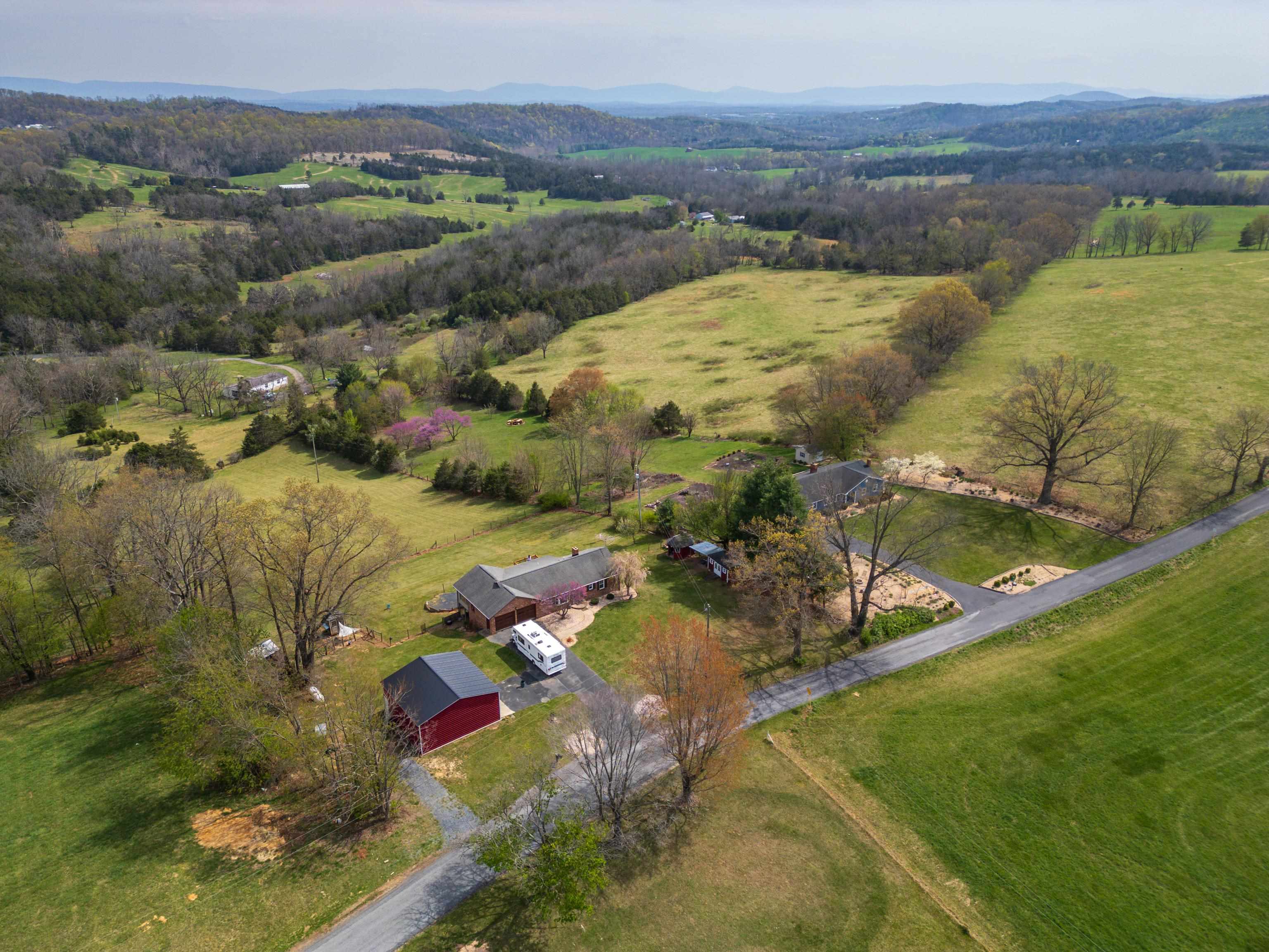 1129 LEBANON CHURCH RD, MOUNT SIDNEY, Virginia 24467, 3 Bedrooms Bedrooms, ,3 BathroomsBathrooms,Residential,1129 LEBANON CHURCH RD,663311 MLS # 663311