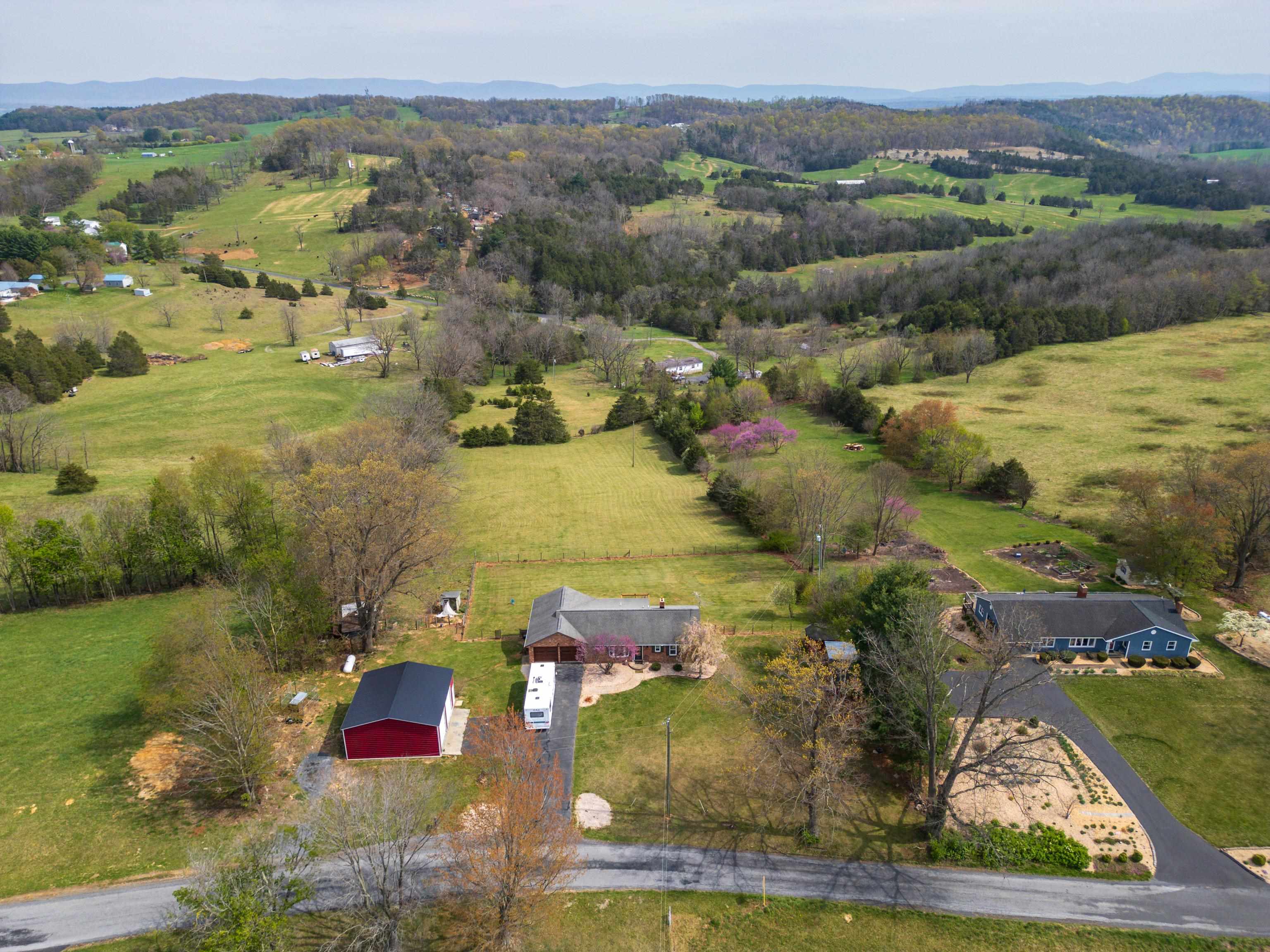 1129 LEBANON CHURCH RD, MOUNT SIDNEY, Virginia 24467, 3 Bedrooms Bedrooms, ,3 BathroomsBathrooms,Residential,1129 LEBANON CHURCH RD,663311 MLS # 663311