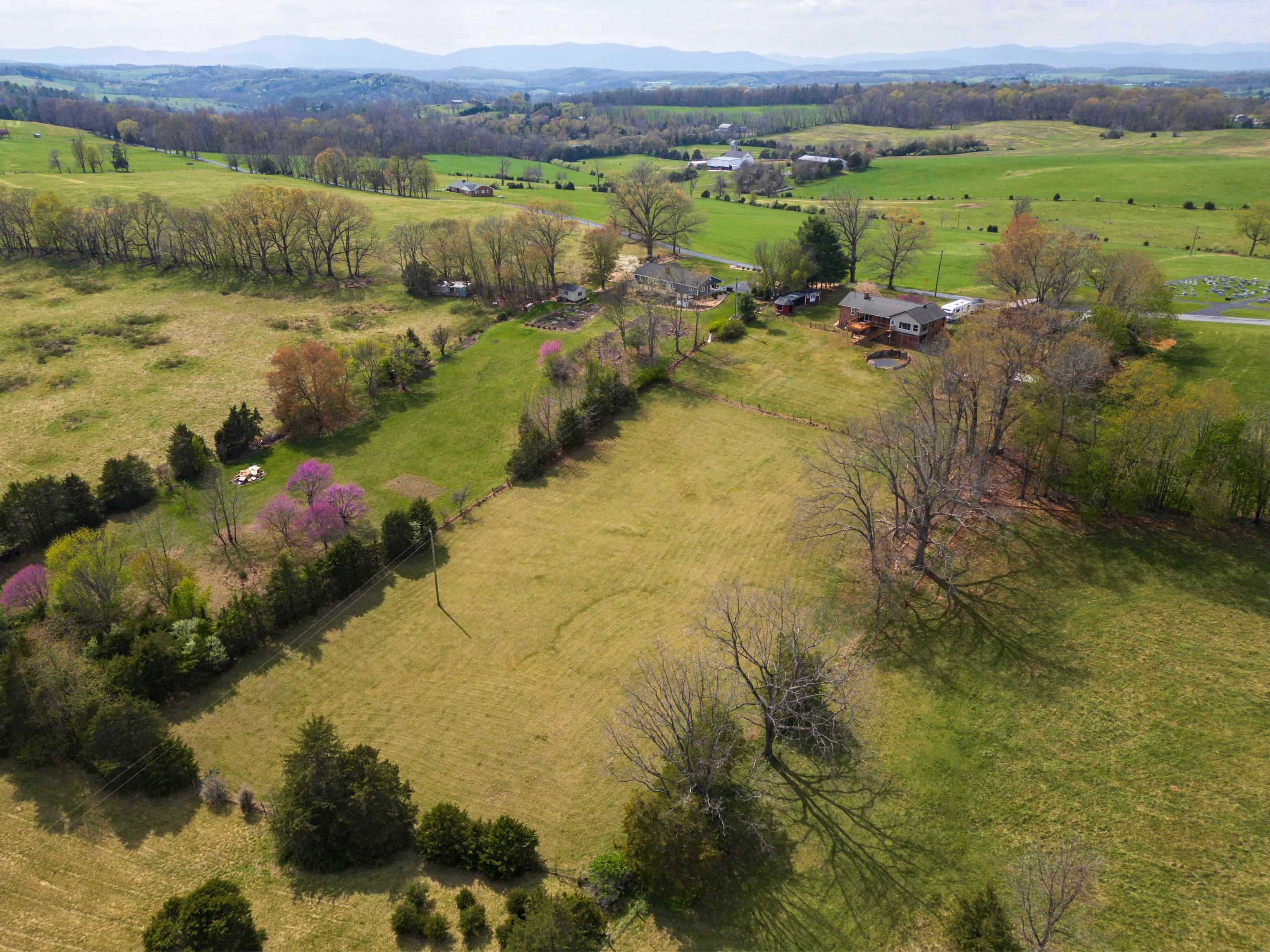 1129 LEBANON CHURCH RD, MOUNT SIDNEY, Virginia 24467, 3 Bedrooms Bedrooms, ,3 BathroomsBathrooms,Residential,1129 LEBANON CHURCH RD,663311 MLS # 663311