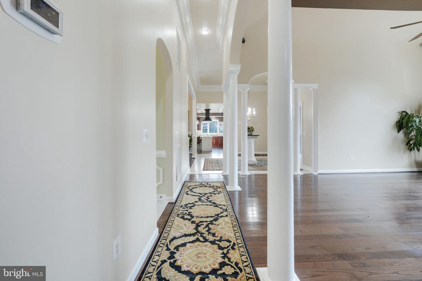 23333 FOUR CHIMNEYS LN, MIDDLEBURG, Virginia 20117, 4 Bedrooms Bedrooms, ,7 BathroomsBathrooms,Residential,For sale,23333 FOUR CHIMNEYS LN,VALO2088950 MLS # VALO2088950