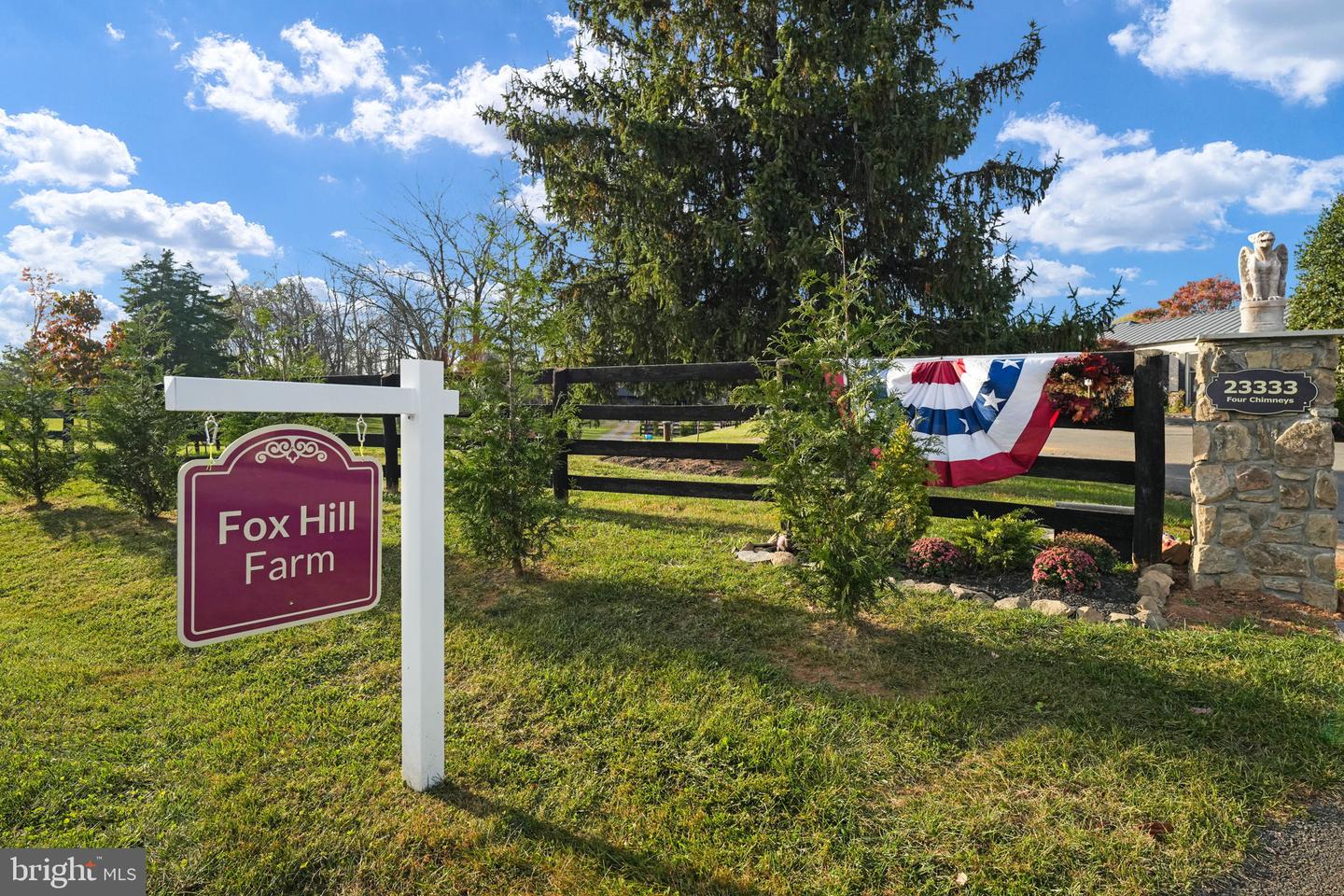 23333 FOUR CHIMNEYS LN, MIDDLEBURG, Virginia 20117, 4 Bedrooms Bedrooms, ,7 BathroomsBathrooms,Residential,For sale,23333 FOUR CHIMNEYS LN,VALO2088950 MLS # VALO2088950
