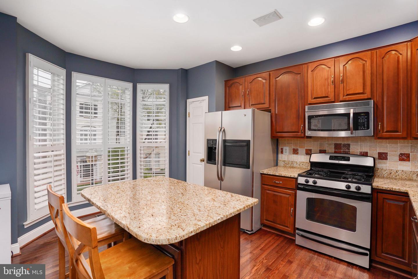 5103 GARDNER DR, ALEXANDRIA, Virginia 22304, 3 Bedrooms Bedrooms, ,3 BathroomsBathrooms,Residential,For sale,5103 GARDNER DR,VAAX2043000 MLS # VAAX2043000