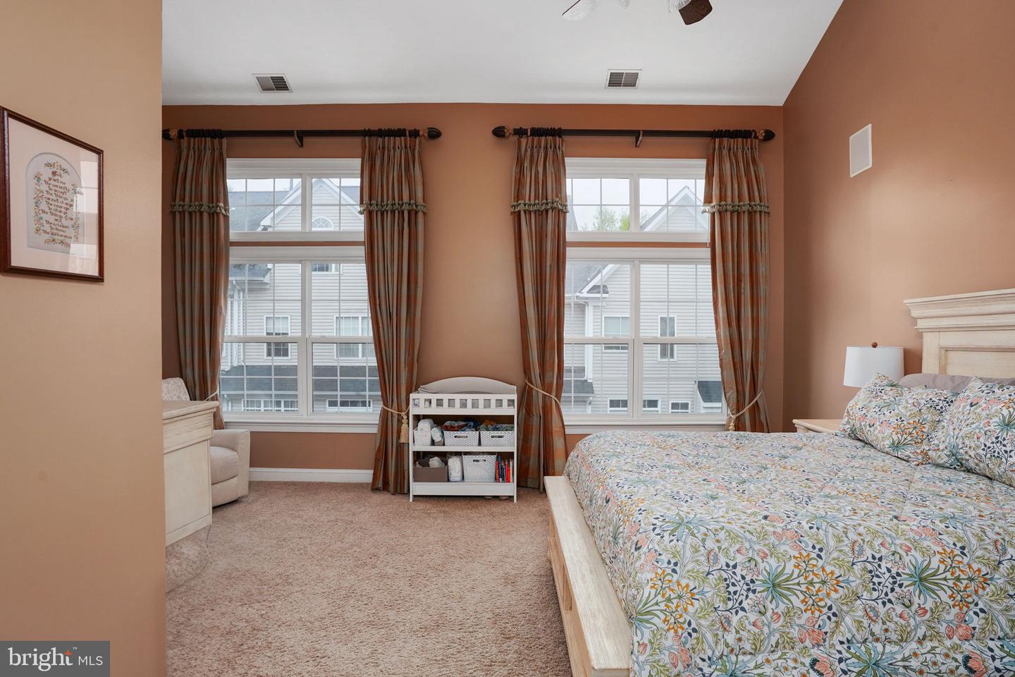 5103 GARDNER DR, ALEXANDRIA, Virginia 22304, 3 Bedrooms Bedrooms, ,3 BathroomsBathrooms,Residential,For sale,5103 GARDNER DR,VAAX2043000 MLS # VAAX2043000