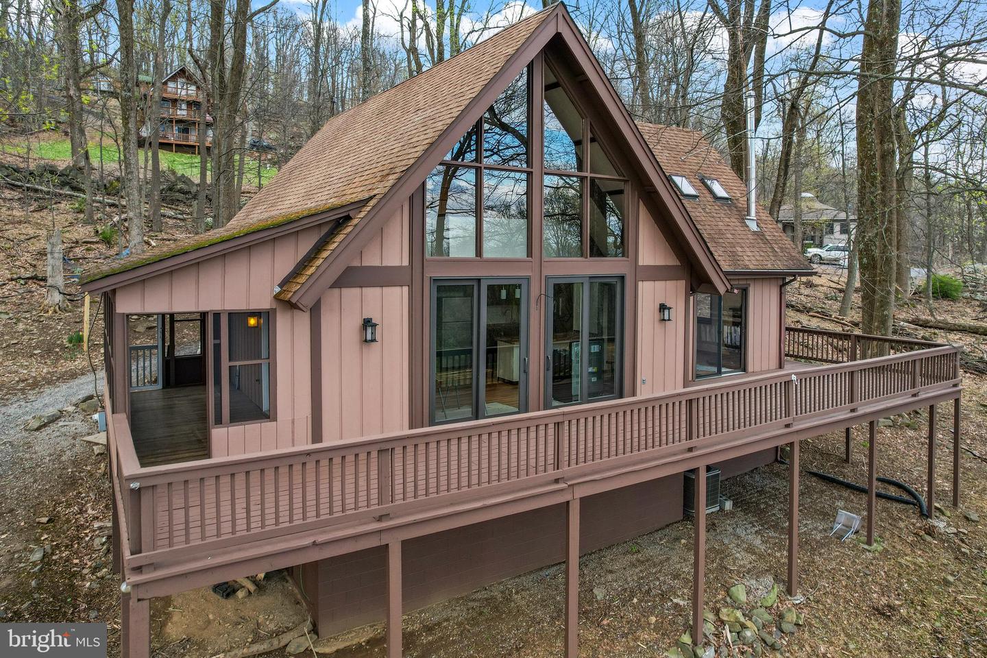 758 CLUB HOUSE RD, FRONT ROYAL, Virginia 22630, 3 Bedrooms Bedrooms, ,2 BathroomsBathrooms,Residential,For sale,758 CLUB HOUSE RD,VAWR2010644 MLS # VAWR2010644