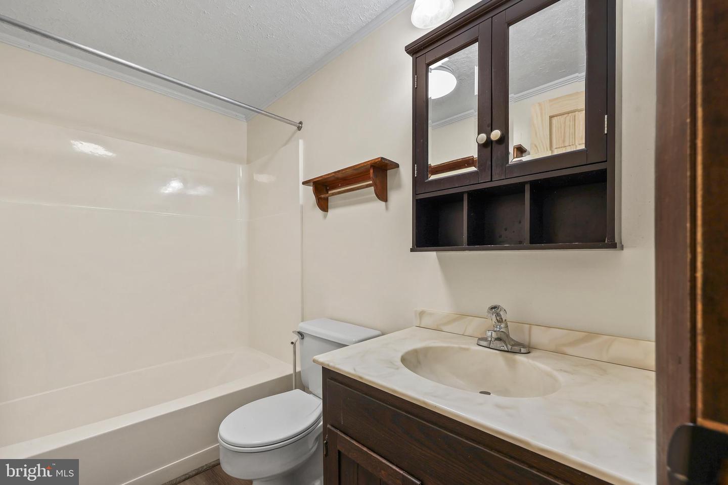 758 CLUB HOUSE RD, FRONT ROYAL, Virginia 22630, 3 Bedrooms Bedrooms, ,2 BathroomsBathrooms,Residential,For sale,758 CLUB HOUSE RD,VAWR2010644 MLS # VAWR2010644