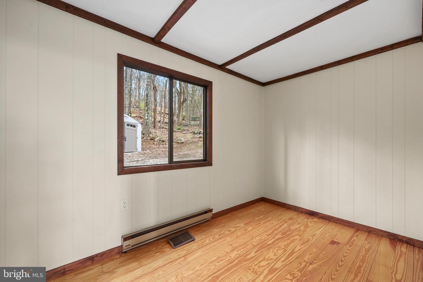 758 CLUB HOUSE RD, FRONT ROYAL, Virginia 22630, 3 Bedrooms Bedrooms, ,2 BathroomsBathrooms,Residential,For sale,758 CLUB HOUSE RD,VAWR2010644 MLS # VAWR2010644