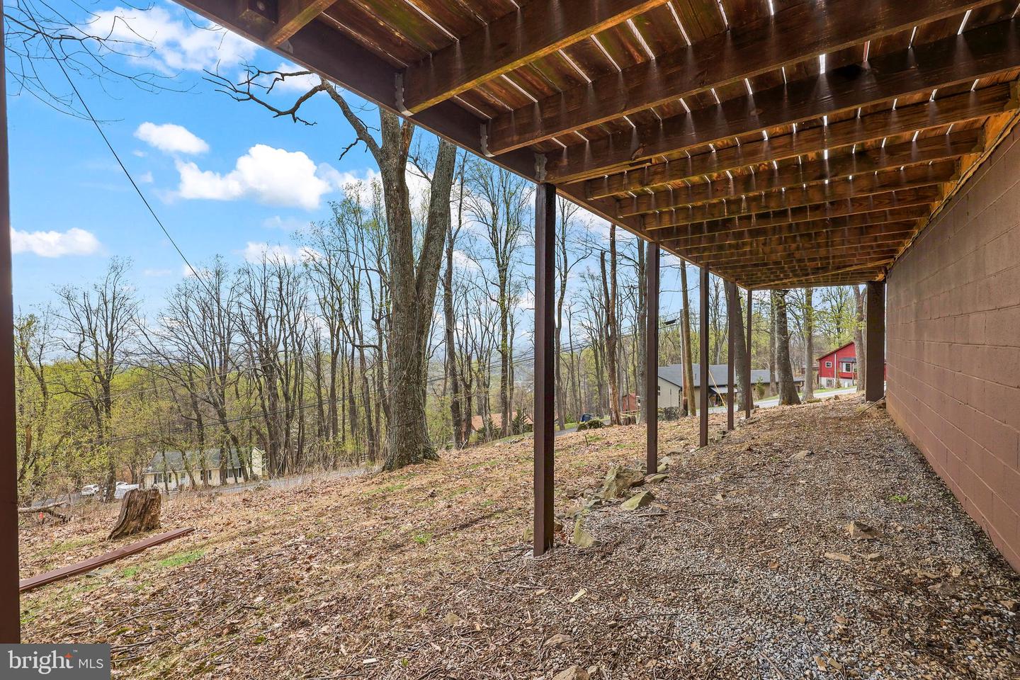 758 CLUB HOUSE RD, FRONT ROYAL, Virginia 22630, 3 Bedrooms Bedrooms, ,2 BathroomsBathrooms,Residential,For sale,758 CLUB HOUSE RD,VAWR2010644 MLS # VAWR2010644