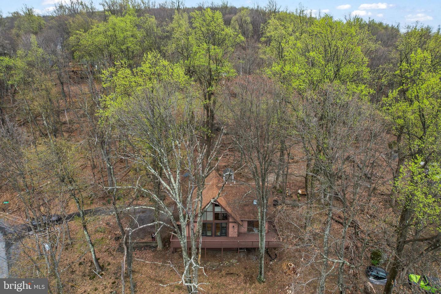 758 CLUB HOUSE RD, FRONT ROYAL, Virginia 22630, 3 Bedrooms Bedrooms, ,2 BathroomsBathrooms,Residential,For sale,758 CLUB HOUSE RD,VAWR2010644 MLS # VAWR2010644