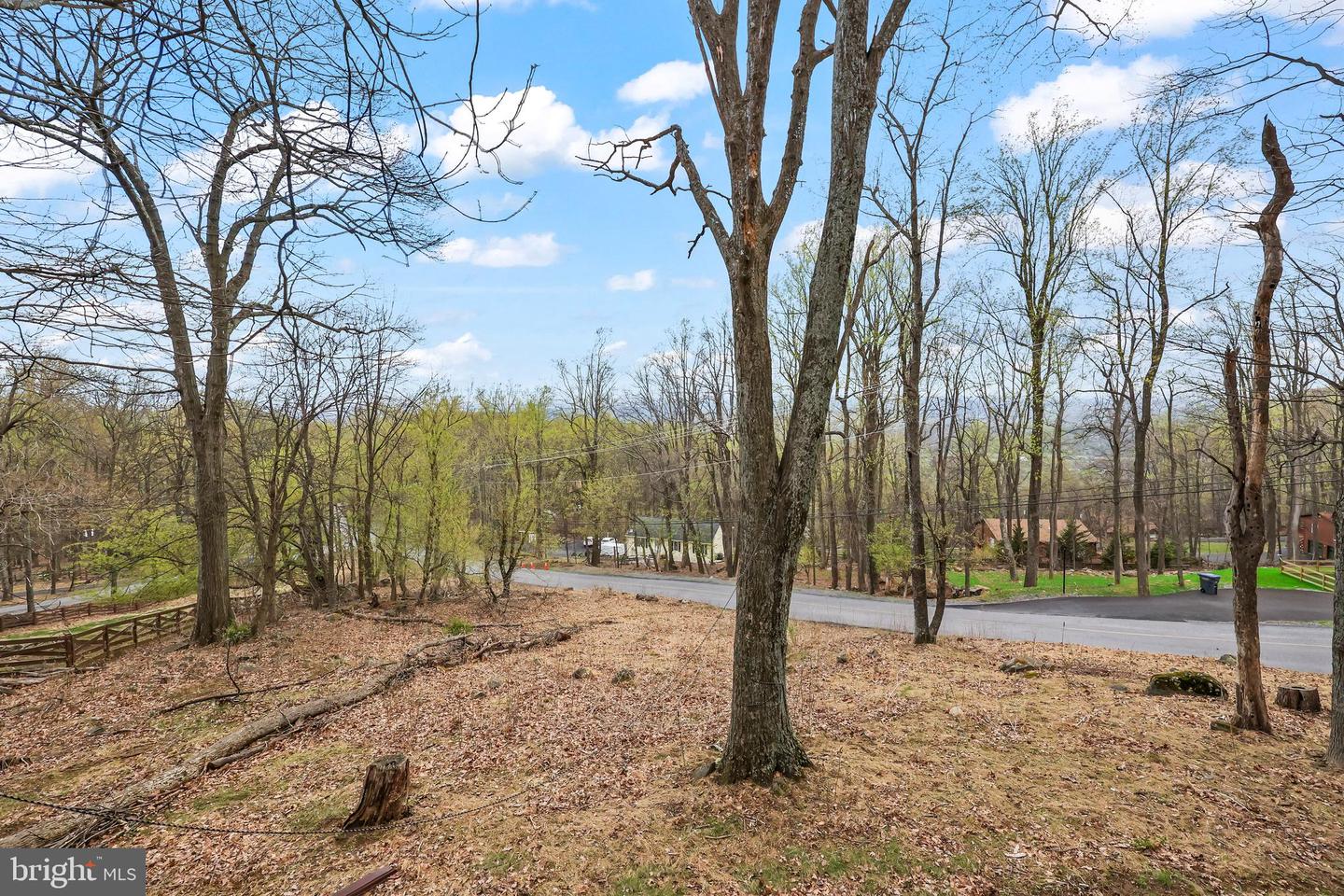 758 CLUB HOUSE RD, FRONT ROYAL, Virginia 22630, 3 Bedrooms Bedrooms, ,2 BathroomsBathrooms,Residential,For sale,758 CLUB HOUSE RD,VAWR2010644 MLS # VAWR2010644