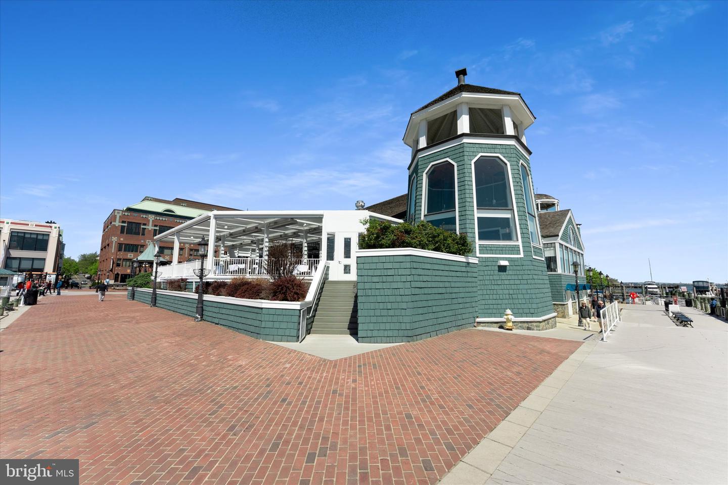 733 S FAYETTE ST, ALEXANDRIA, Virginia 22314, 3 Bedrooms Bedrooms, ,2 BathroomsBathrooms,Residential,For sale,733 S FAYETTE ST,VAAX2043080 MLS # VAAX2043080