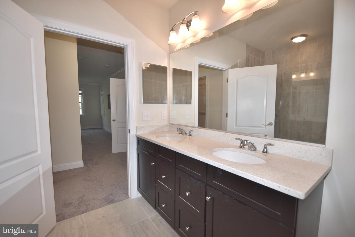 15130 HEATHER MILL LN #102, HAYMARKET, Virginia 20169, 2 Bedrooms Bedrooms, ,2 BathroomsBathrooms,Residential,For sale,15130 HEATHER MILL LN #102,VAPW2090502 MLS # VAPW2090502