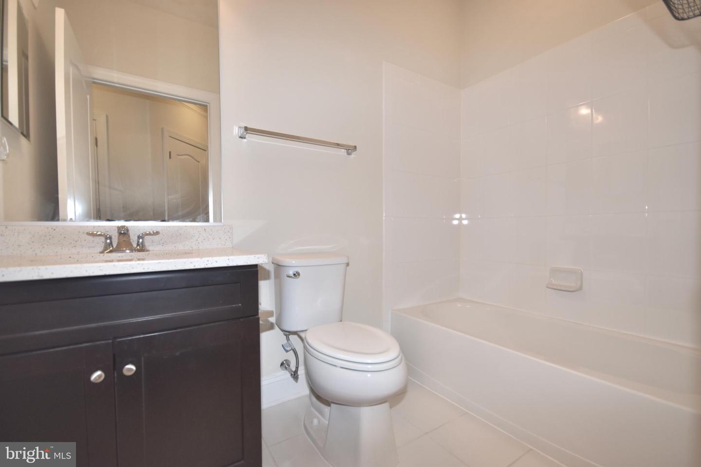 15130 HEATHER MILL LN #102, HAYMARKET, Virginia 20169, 2 Bedrooms Bedrooms, ,2 BathroomsBathrooms,Residential,For sale,15130 HEATHER MILL LN #102,VAPW2090502 MLS # VAPW2090502
