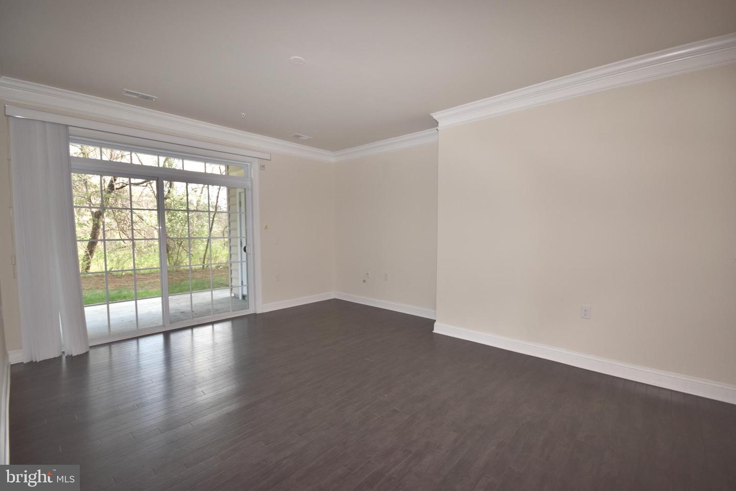 15130 HEATHER MILL LN #102, HAYMARKET, Virginia 20169, 2 Bedrooms Bedrooms, ,2 BathroomsBathrooms,Residential,For sale,15130 HEATHER MILL LN #102,VAPW2090502 MLS # VAPW2090502