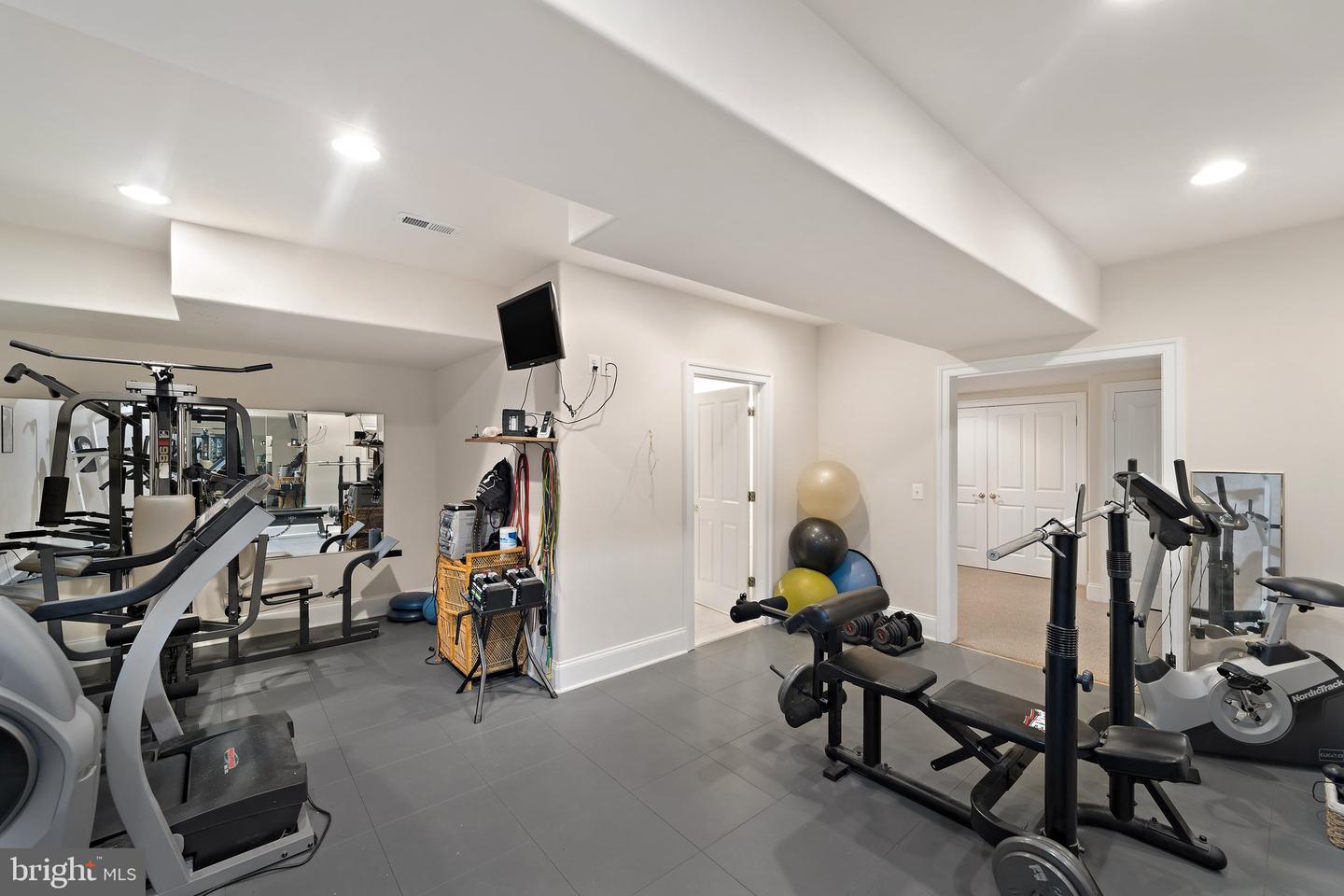 22915 COBB HOUSE RD, MIDDLEBURG, Virginia 20117, 7 Bedrooms Bedrooms, ,8 BathroomsBathrooms,Residential,For sale,22915 COBB HOUSE RD,VALO2092392 MLS # VALO2092392