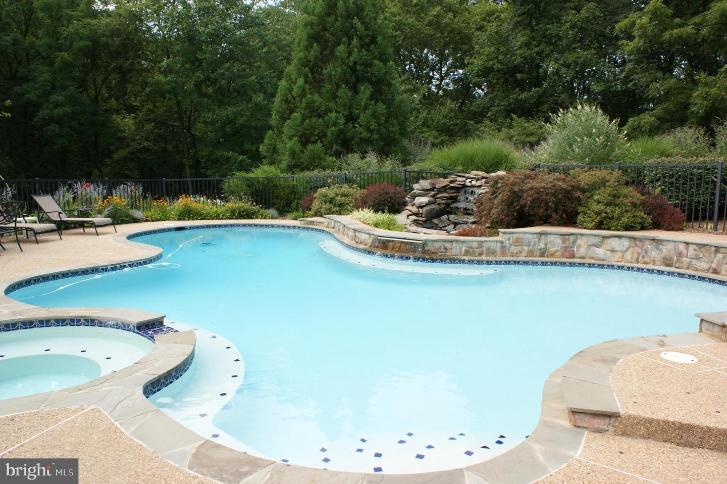 22915 COBB HOUSE RD, MIDDLEBURG, Virginia 20117, 7 Bedrooms Bedrooms, ,8 BathroomsBathrooms,Residential,For sale,22915 COBB HOUSE RD,VALO2092392 MLS # VALO2092392