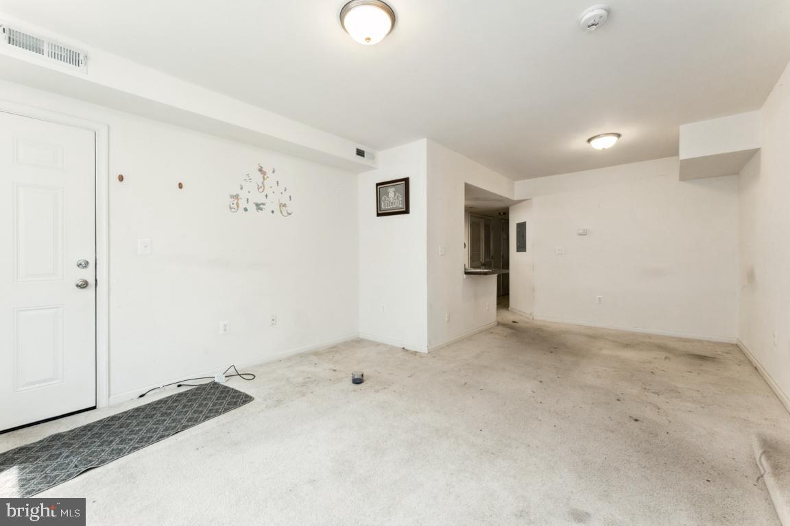 1712 W ST SE #18, WASHINGTON, District Of Columbia 20020, 2 Bedrooms Bedrooms, ,2 BathroomsBathrooms,Residential,For sale,1712 W ST SE #18,DCDC2193548 MLS # DCDC2193548
