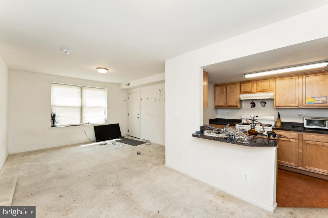 1712 W ST SE #18, WASHINGTON, District Of Columbia 20020, 2 Bedrooms Bedrooms, ,2 BathroomsBathrooms,Residential,For sale,1712 W ST SE #18,DCDC2193548 MLS # DCDC2193548