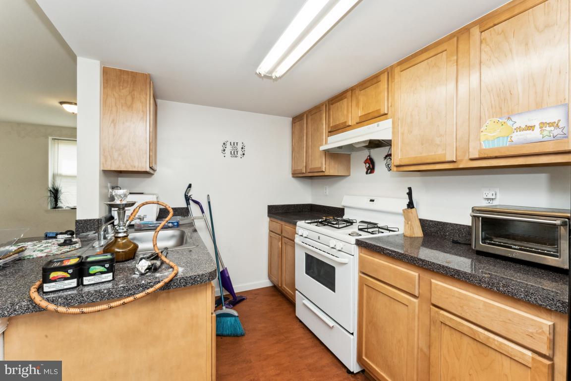 1712 W ST SE #18, WASHINGTON, District Of Columbia 20020, 2 Bedrooms Bedrooms, ,2 BathroomsBathrooms,Residential,For sale,1712 W ST SE #18,DCDC2193548 MLS # DCDC2193548