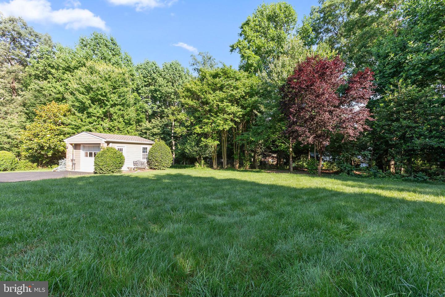 8815 SOUTHWICK ST, FAIRFAX, Virginia 22031, 4 Bedrooms Bedrooms, ,3 BathroomsBathrooms,Residential,For sale,8815 SOUTHWICK ST,VAFX2233312 MLS # VAFX2233312