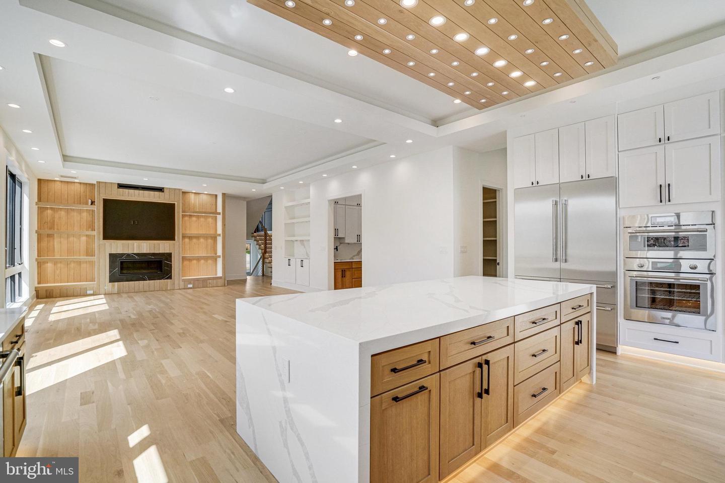 2148 CRIMMINS LN, FALLS CHURCH, Virginia 22043, 7 Bedrooms Bedrooms, ,7 BathroomsBathrooms,Residential,For sale,2148 CRIMMINS LN,VAFX2233790 MLS # VAFX2233790