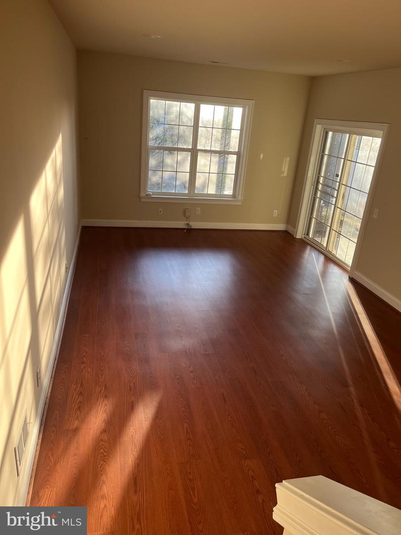 20657 ERSKINE TER, ASHBURN, Virginia 20147, 4 Bedrooms Bedrooms, ,3 BathroomsBathrooms,Residential,For sale,20657 ERSKINE TER,VALO2093936 MLS # VALO2093936