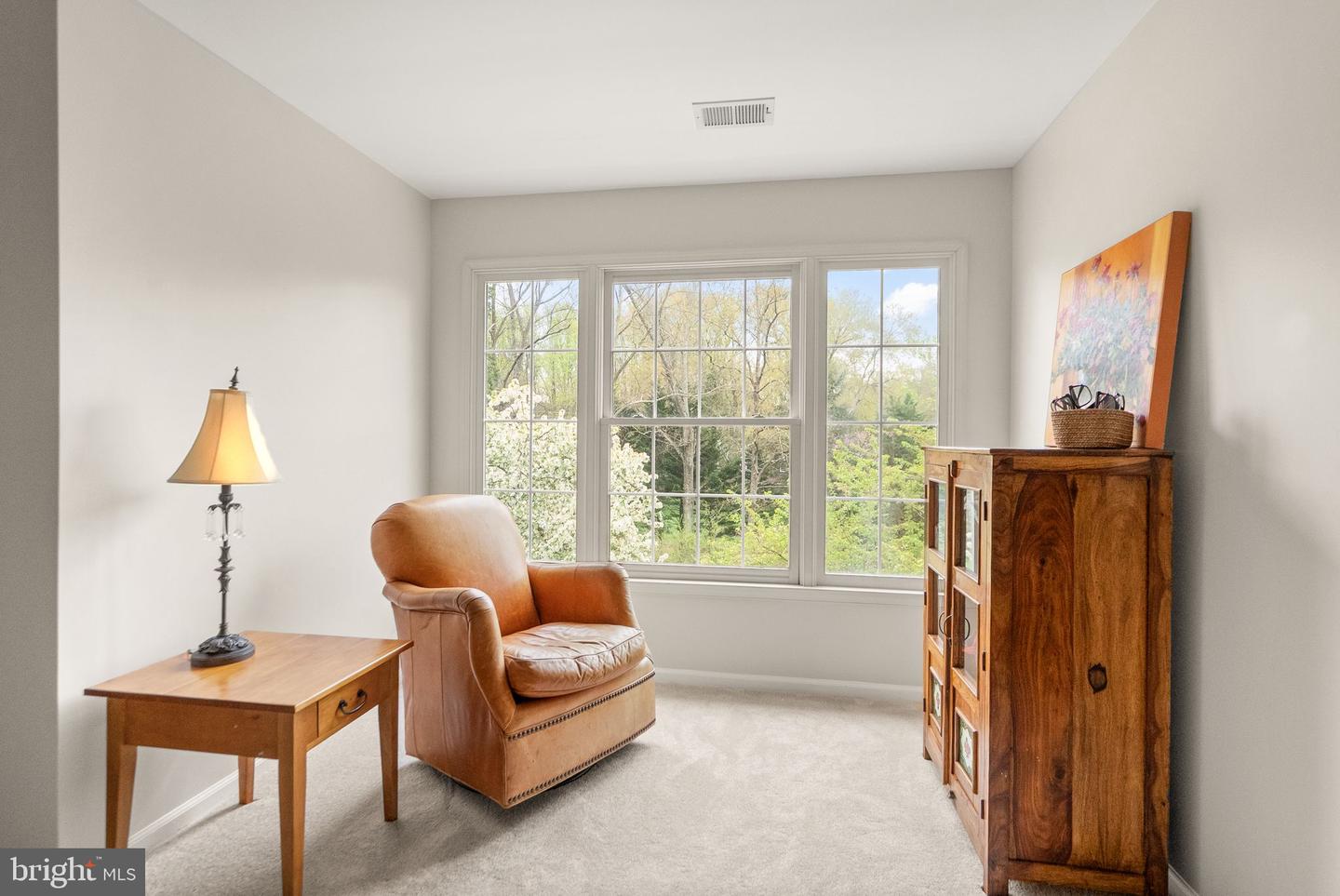 11820 POPES HEAD RD, FAIRFAX, Virginia 22030, 5 Bedrooms Bedrooms, ,4 BathroomsBathrooms,Residential,For sale,11820 POPES HEAD RD,VAFX2234476 MLS # VAFX2234476
