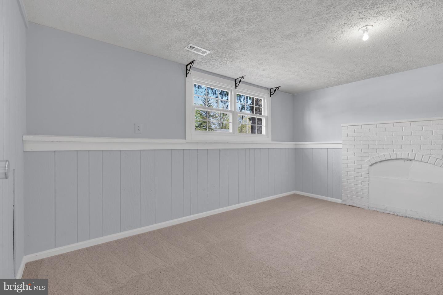 1243 SUMMERFIELD DR, HERNDON, Virginia 20170, 5 Bedrooms Bedrooms, ,3 BathroomsBathrooms,Residential,For sale,1243 SUMMERFIELD DR,VAFX2234512 MLS # VAFX2234512