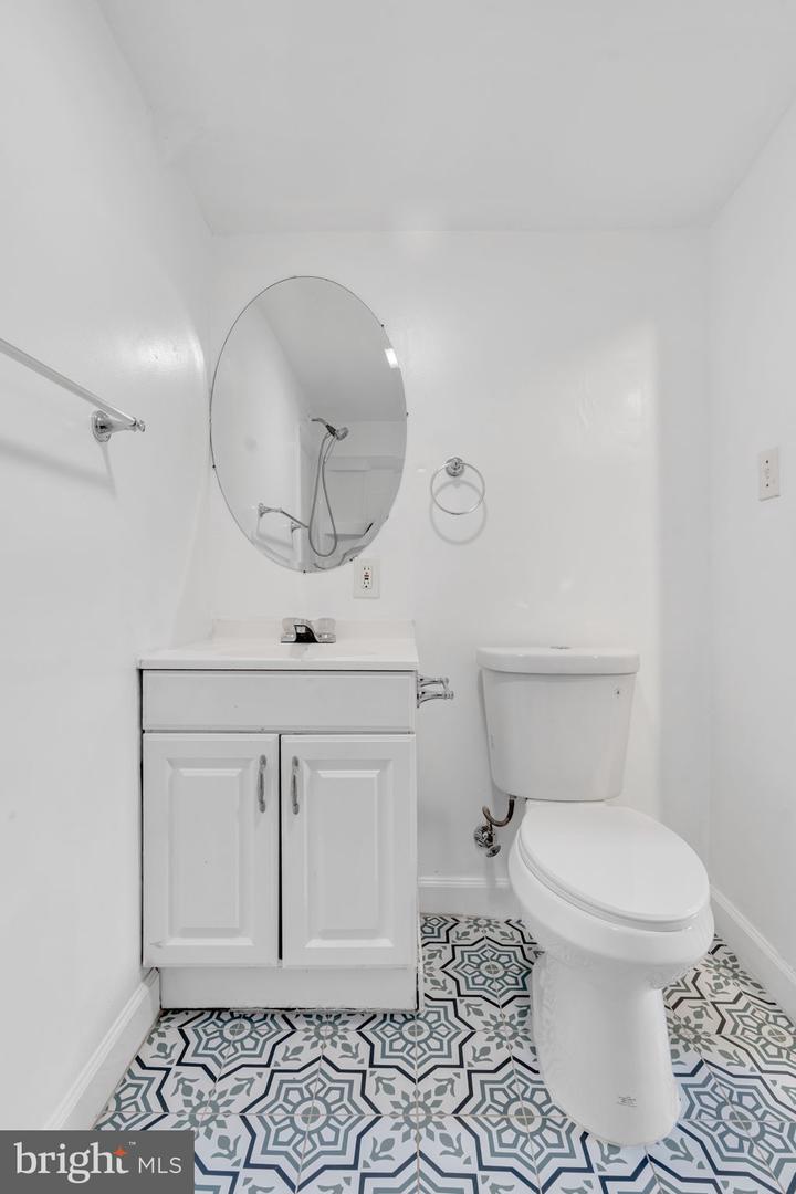 1243 SUMMERFIELD DR, HERNDON, Virginia 20170, 5 Bedrooms Bedrooms, ,3 BathroomsBathrooms,Residential,For sale,1243 SUMMERFIELD DR,VAFX2234512 MLS # VAFX2234512
