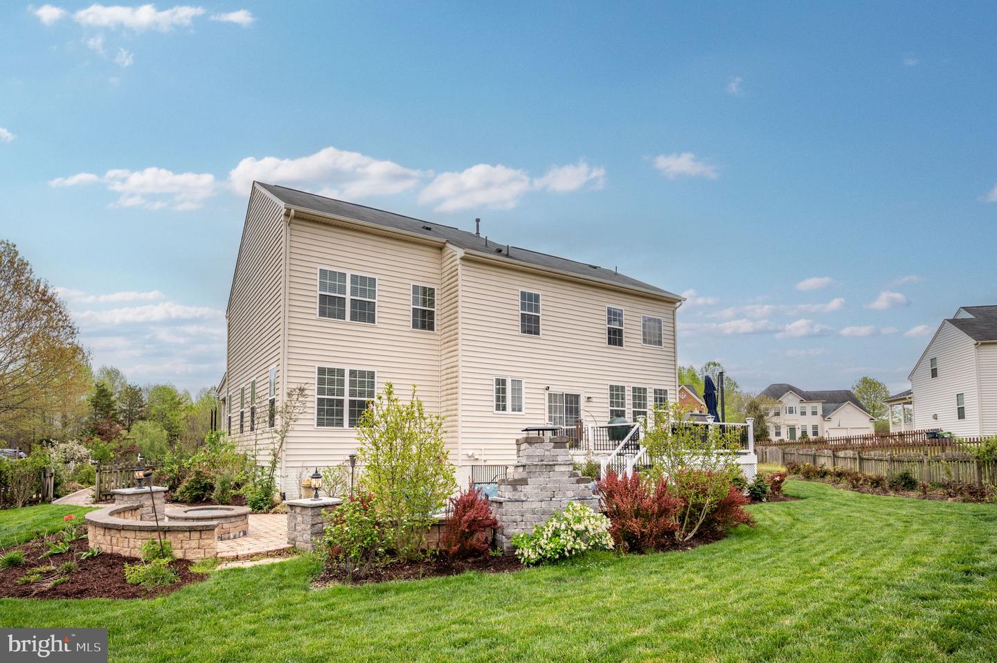 5 SAGEWOOD CT, FREDERICKSBURG, Virginia 22406, 6 Bedrooms Bedrooms, ,3 BathroomsBathrooms,Residential,For sale,5 SAGEWOOD CT,VAST2037810 MLS # VAST2037810