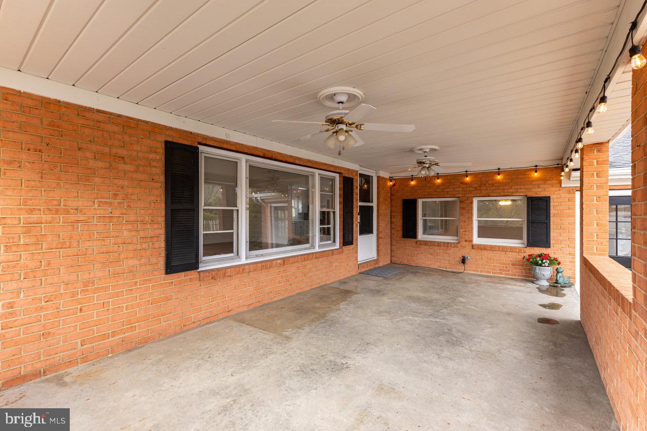 10370 SPOTSWOOD TRAIL, MC GAHEYSVILLE, Virginia 22840, 3 Bedrooms Bedrooms, ,2 BathroomsBathrooms,Residential,For sale,10370 SPOTSWOOD TRAIL,VARO2002202 MLS # VARO2002202