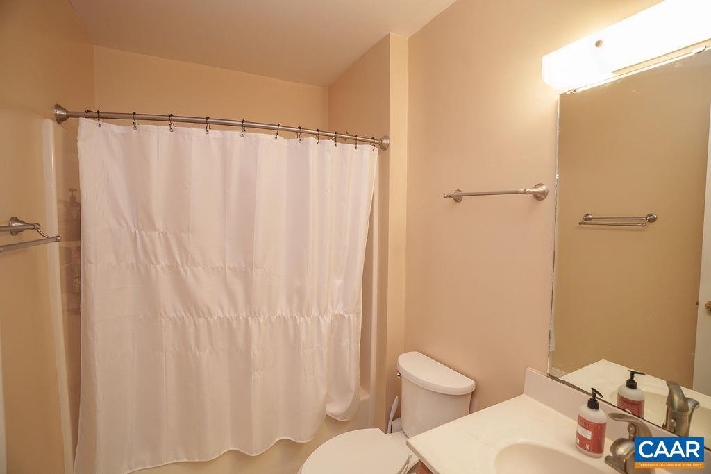 303 WESTFIELD RD, CHARLOTTESVILLE, Virginia 22901, 3 Bedrooms Bedrooms, ,2 BathroomsBathrooms,Residential,For sale,303 WESTFIELD RD,663294 MLS # 663294
