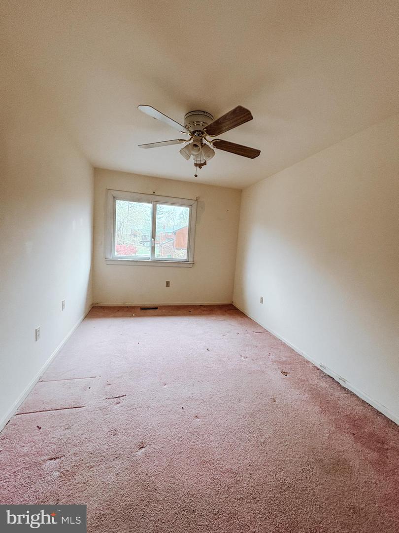 2568 TREE HOUSE DR, WOODBRIDGE, Virginia 22192, 4 Bedrooms Bedrooms, ,3 BathroomsBathrooms,Residential,For sale,2568 TREE HOUSE DR,VAPW2092226 MLS # VAPW2092226