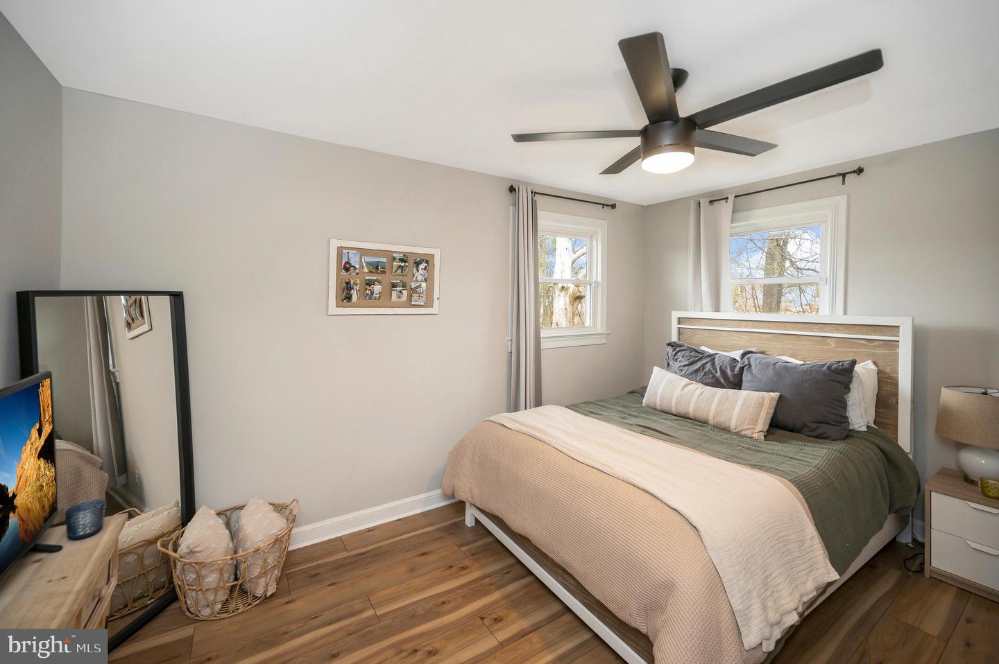 522 WHITE OAK RD, FREDERICKSBURG, Virginia 22405, 3 Bedrooms Bedrooms, ,2 BathroomsBathrooms,Residential,For sale,522 WHITE OAK RD,VAST2037916 MLS # VAST2037916