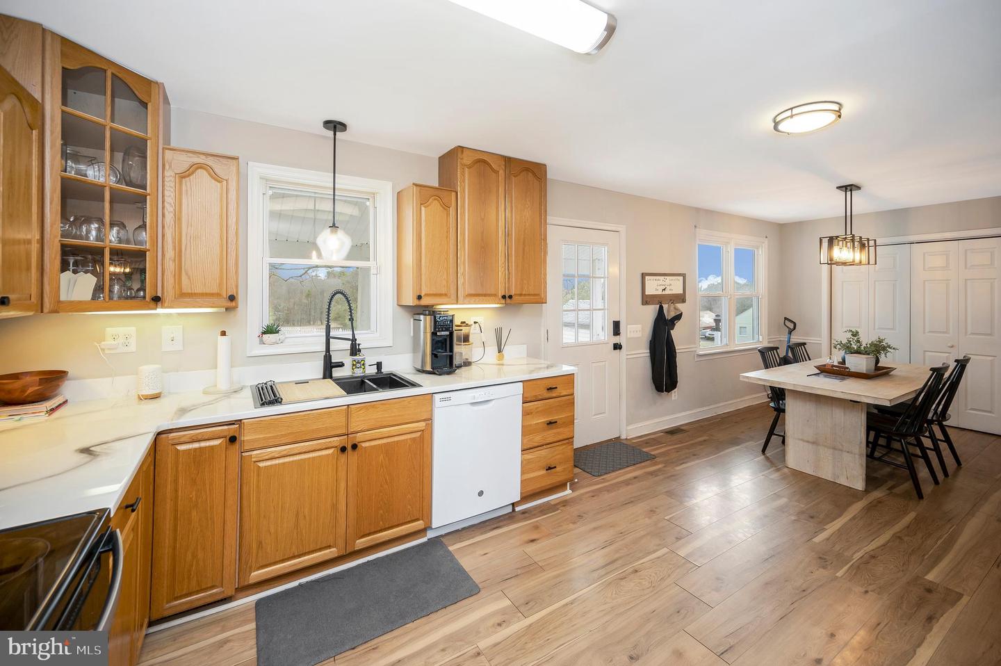 522 WHITE OAK RD, FREDERICKSBURG, Virginia 22405, 3 Bedrooms Bedrooms, ,2 BathroomsBathrooms,Residential,For sale,522 WHITE OAK RD,VAST2037916 MLS # VAST2037916