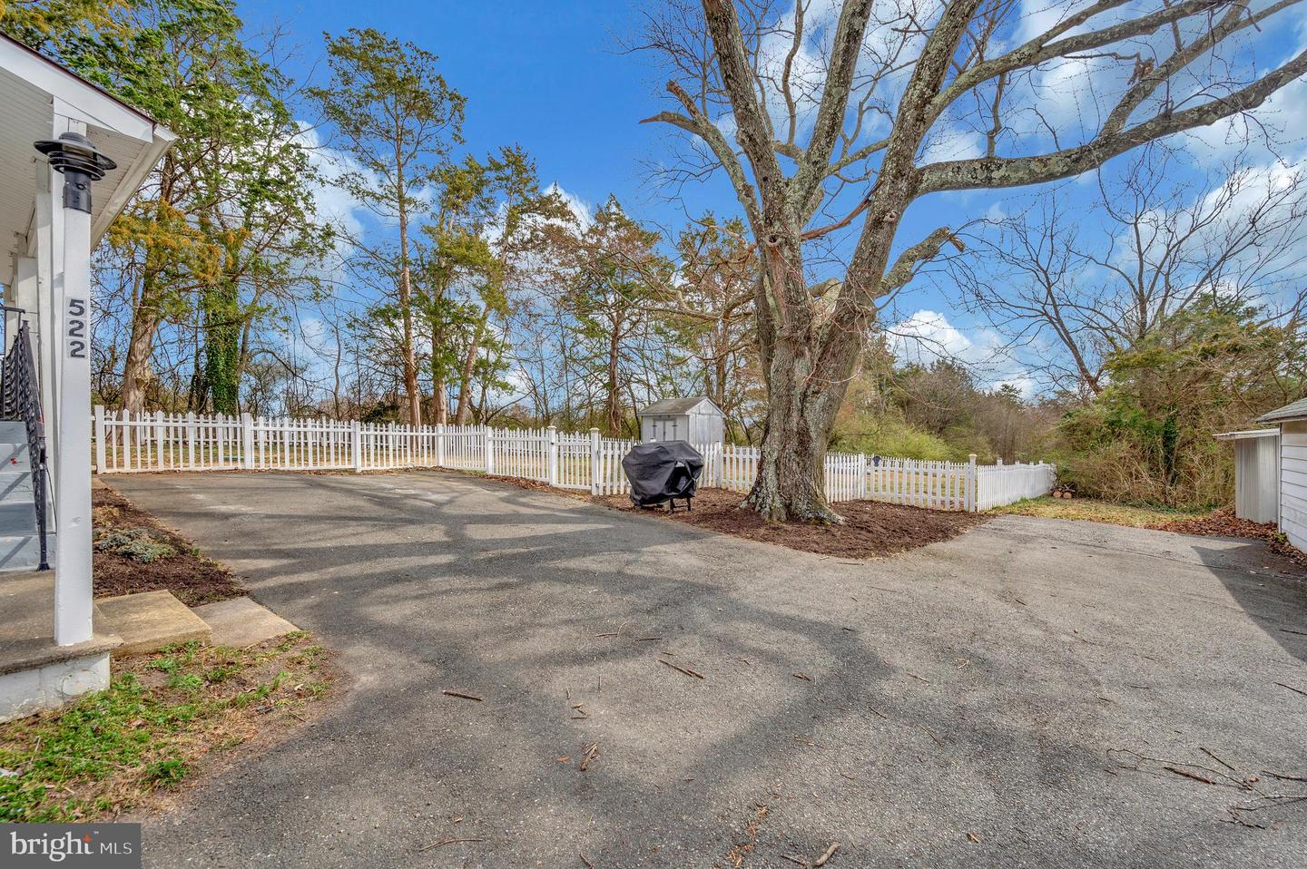 522 WHITE OAK RD, FREDERICKSBURG, Virginia 22405, 3 Bedrooms Bedrooms, ,2 BathroomsBathrooms,Residential,For sale,522 WHITE OAK RD,VAST2037916 MLS # VAST2037916