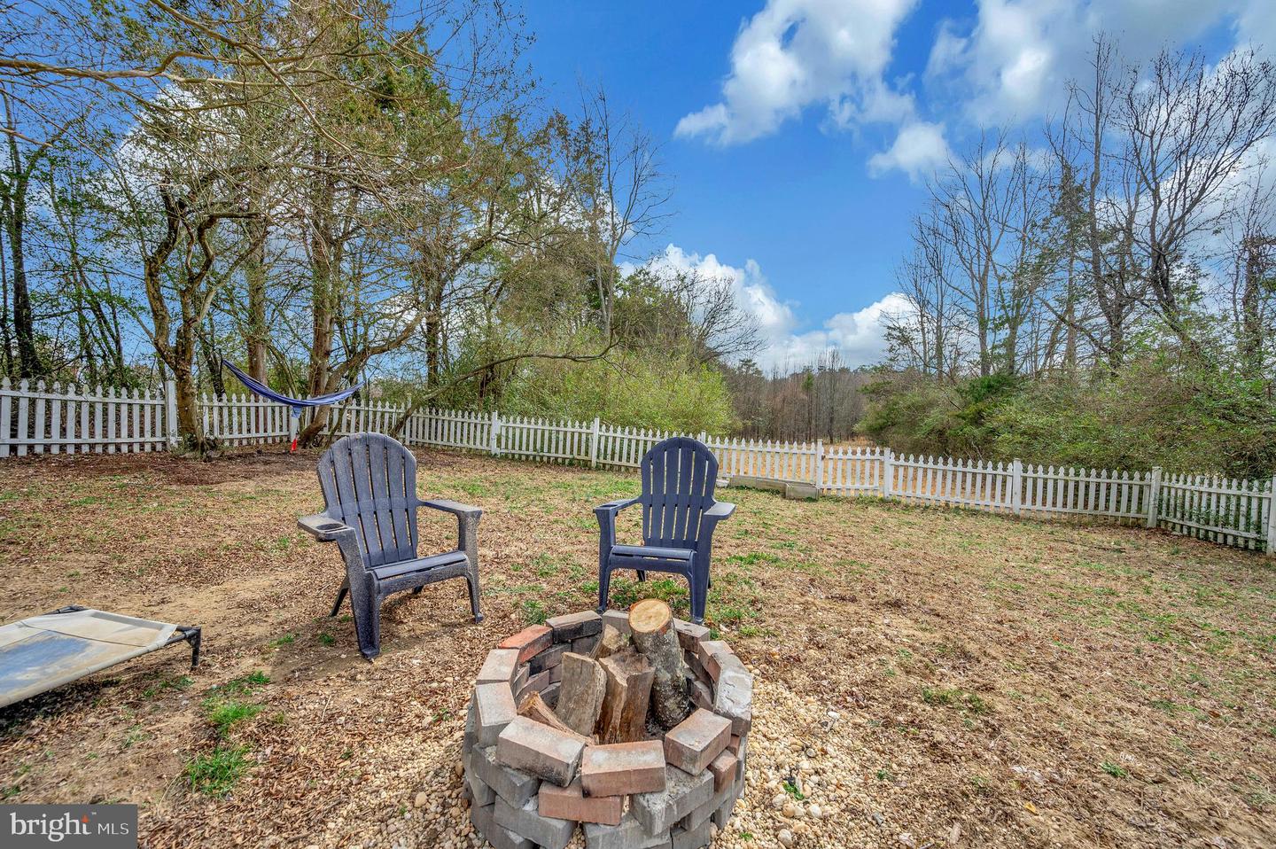 522 WHITE OAK RD, FREDERICKSBURG, Virginia 22405, 3 Bedrooms Bedrooms, ,2 BathroomsBathrooms,Residential,For sale,522 WHITE OAK RD,VAST2037916 MLS # VAST2037916