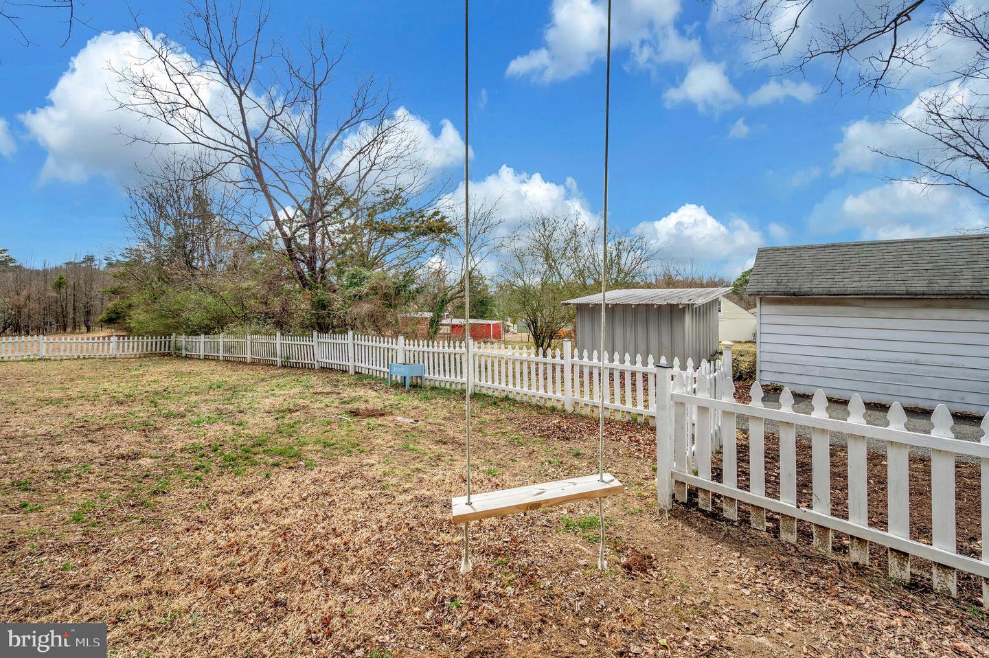 522 WHITE OAK RD, FREDERICKSBURG, Virginia 22405, 3 Bedrooms Bedrooms, ,2 BathroomsBathrooms,Residential,For sale,522 WHITE OAK RD,VAST2037916 MLS # VAST2037916